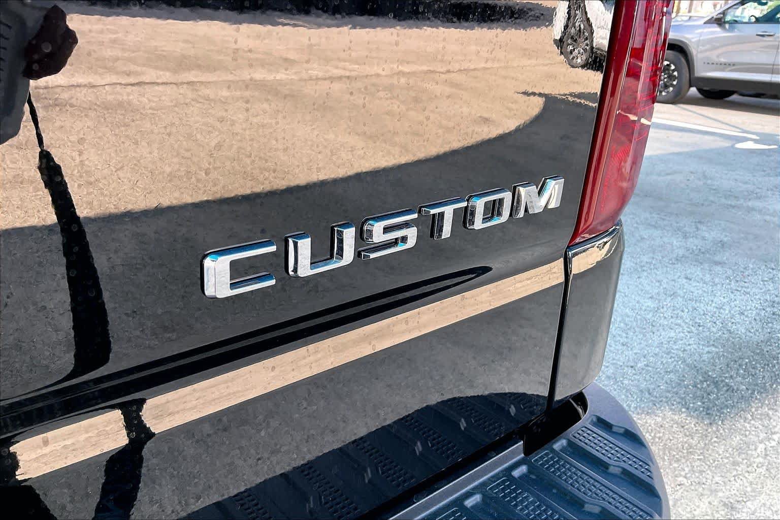 New 2026 Chevrolet Silverado 1500 Custom AWD/4WD image 15