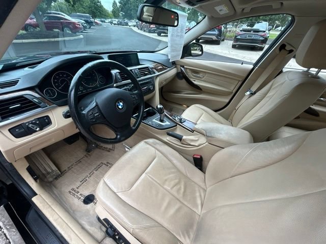 Used 2013 BMW 335i xDrive Sedan AWD/4WD image 11