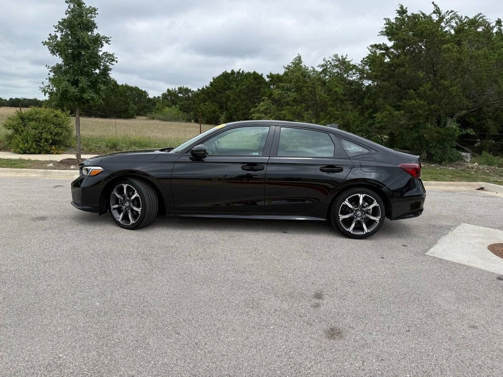 Used 2025 Honda Civic Sport Touring image 8