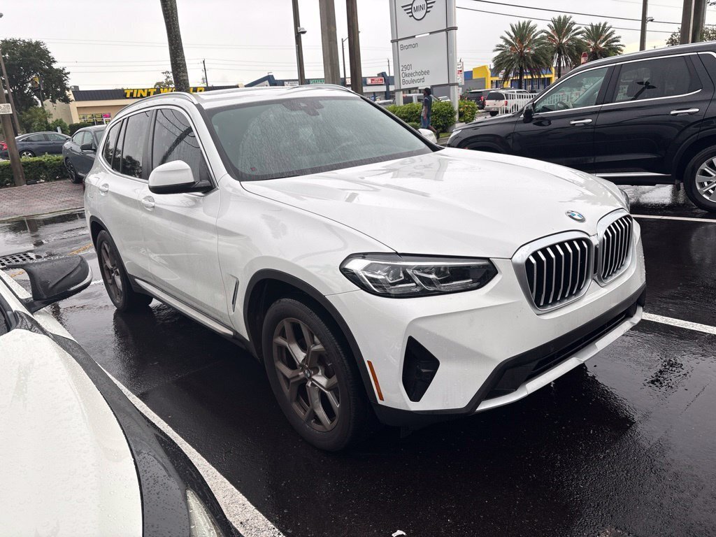 Certified 2024 BMW X3 xDrive30i w/ Premium Package AWD/4WD image 1