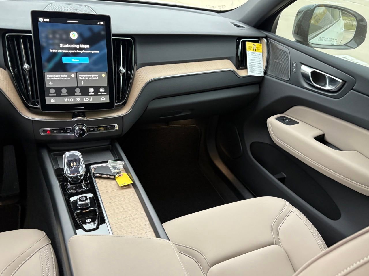 New 2026 Volvo XC60 B5 Plus w/ Protection Package Premier image 12