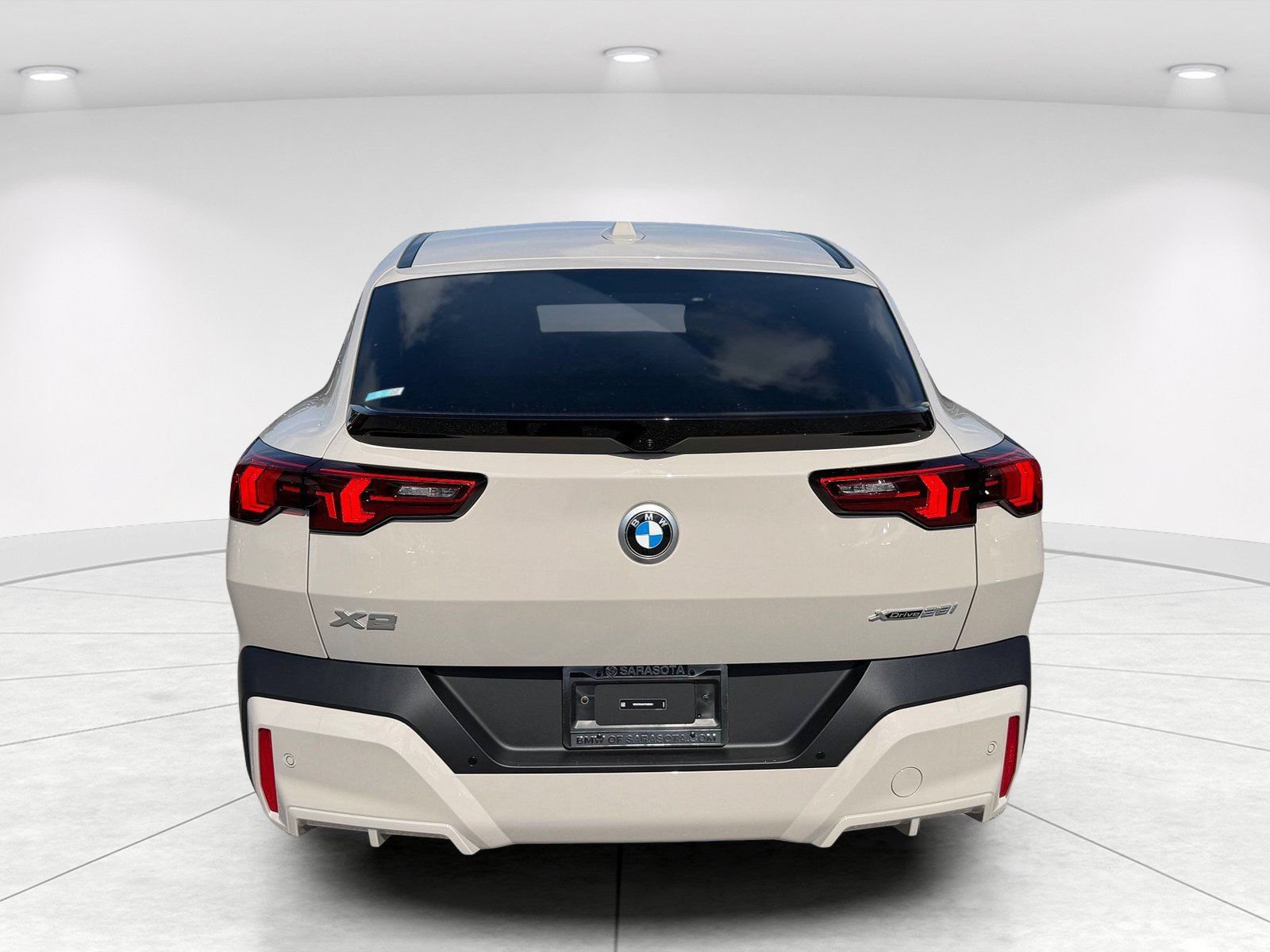 New 2026 BMW X2 xDrive28i w/ Technology Package AWD/4WD image 5
