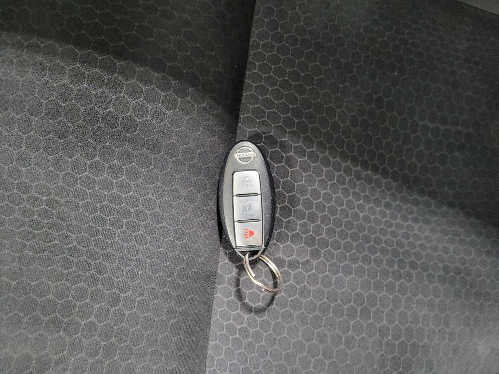 Used 2015 Nissan Juke SV w/ Cold Weather Package AWD/4WD image 32