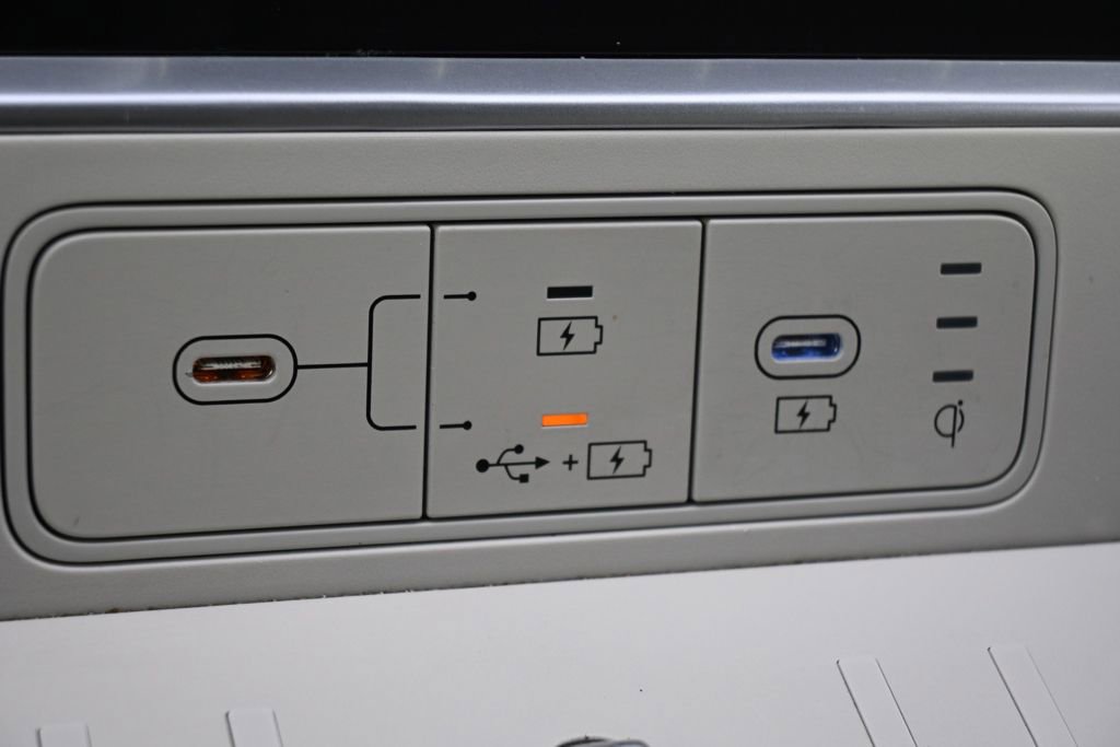 Used 2025 Hyundai Santa Fe SEL image 33