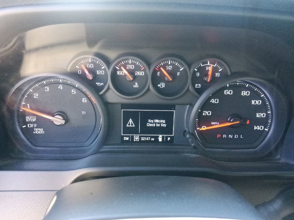 Used 2023 Chevrolet Silverado 1500 Custom w/ 2.7L Blackout Package image 19