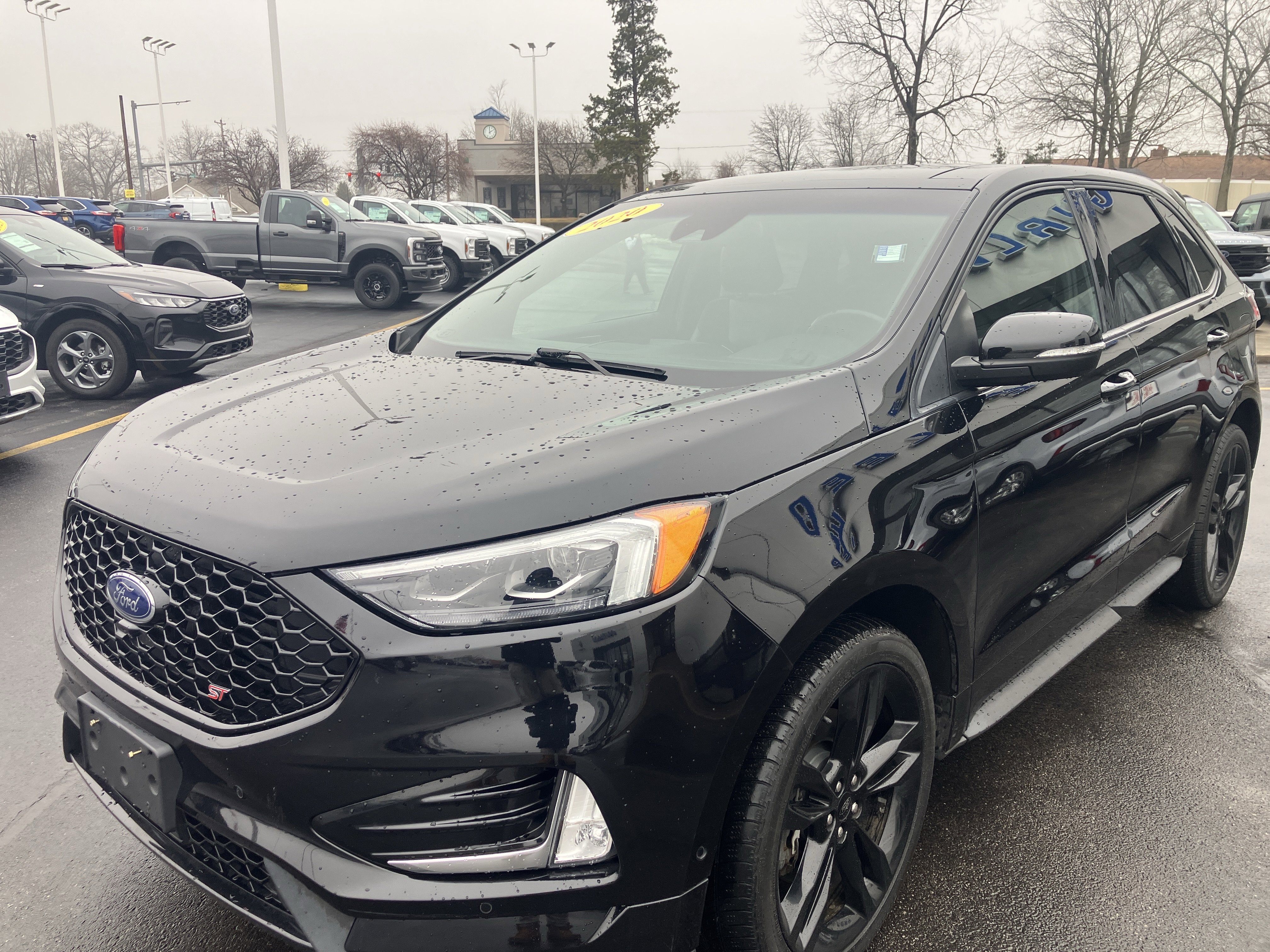 Used 2020 Ford Edge ST w/ Equipment Group 401A image 3
