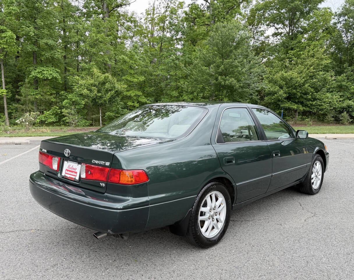 Used 2000 Toyota Camry XLE FWD image 6