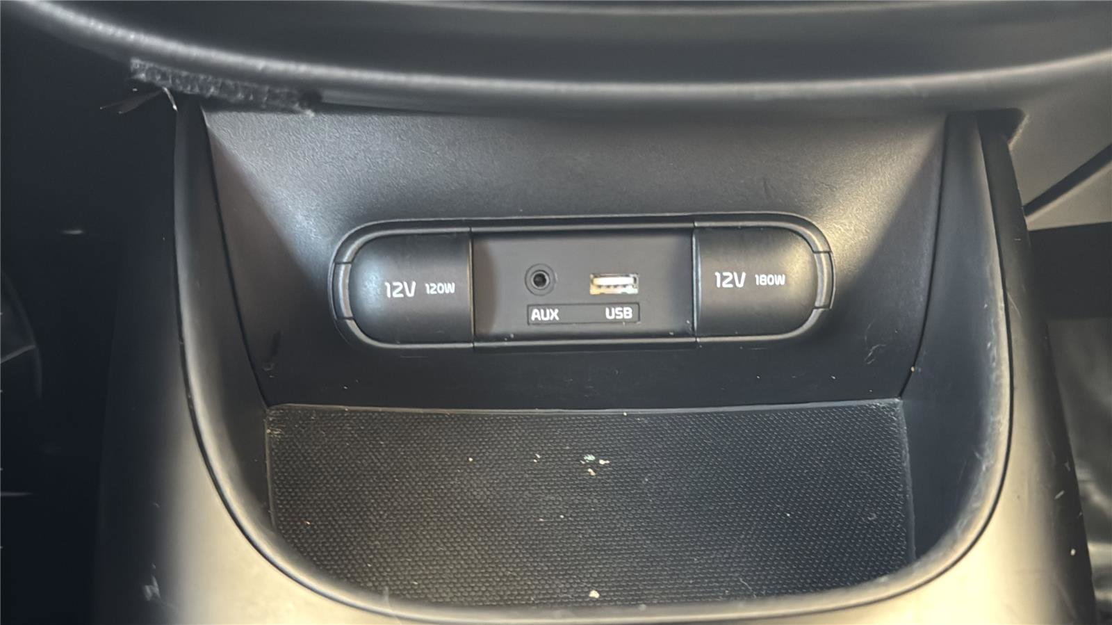 Used 2016 Kia Soul + FWD image 20