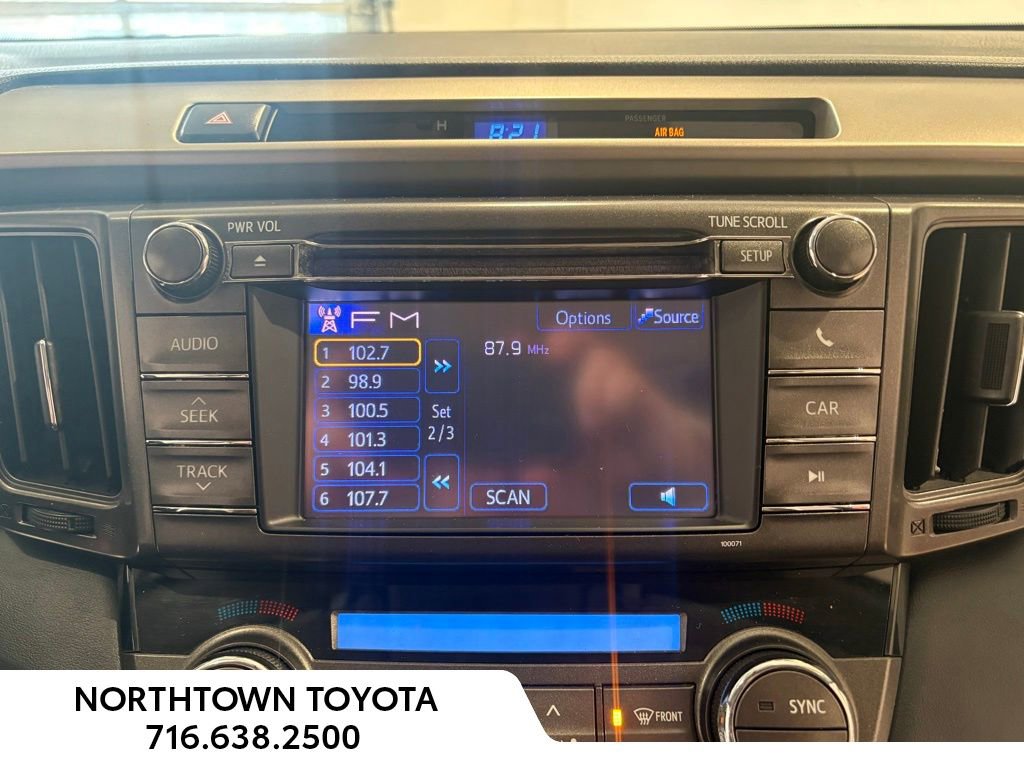 Used 2013 Toyota RAV4 XLE w/ Preferred Accessory Pkg image 9