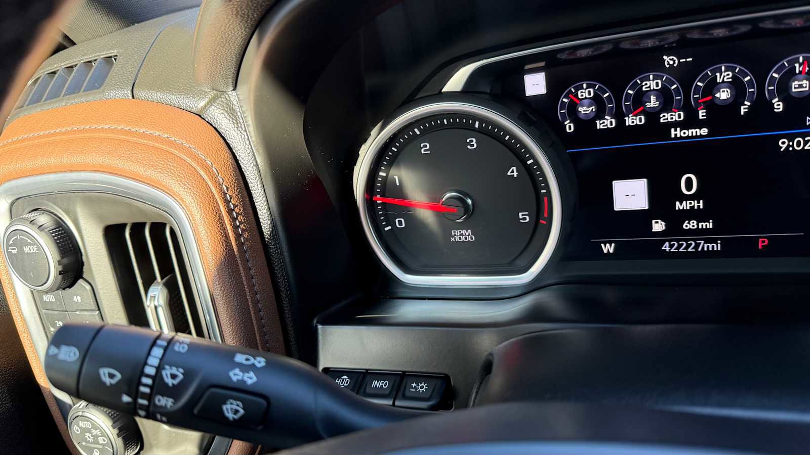 Used 2021 Chevrolet Silverado 3500 High Country AWD/4WD image 17