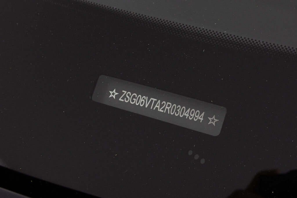 Used 2024 Ferrari Purosangue image 25