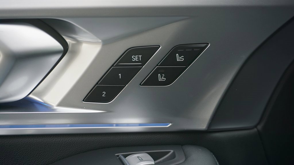 New 2026 BMW XM Label Red image 11