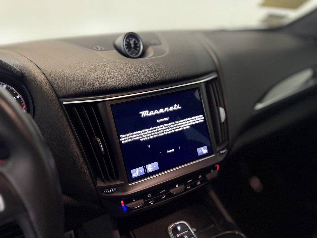 Used 2023 Maserati Levante Modena image 23