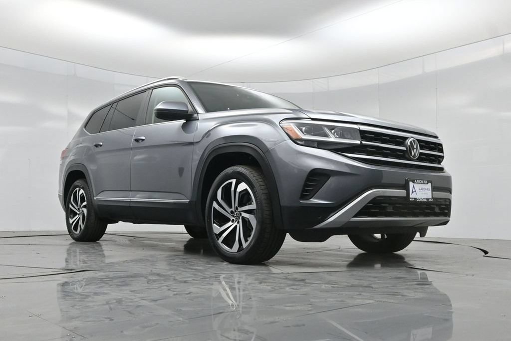 Used 2023 Volkswagen Atlas SEL AWD/4WD image 52