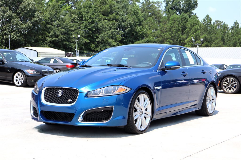 Used 2013 Jaguar XF R RWD image 3