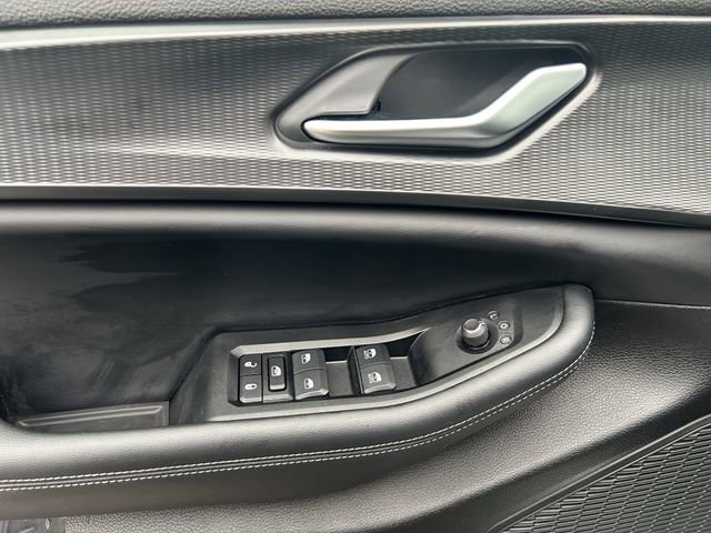 Used 2024 Jeep Grand Cherokee L Laredo image 14