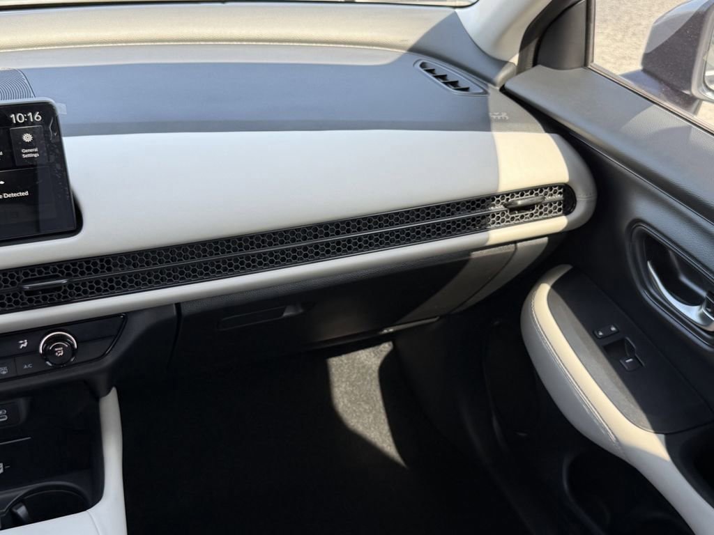 Used 2026 Honda HR-V LX image 15