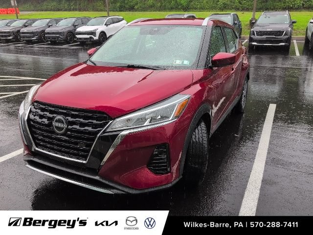 Used 2023 Nissan Kicks SV FWD image 5