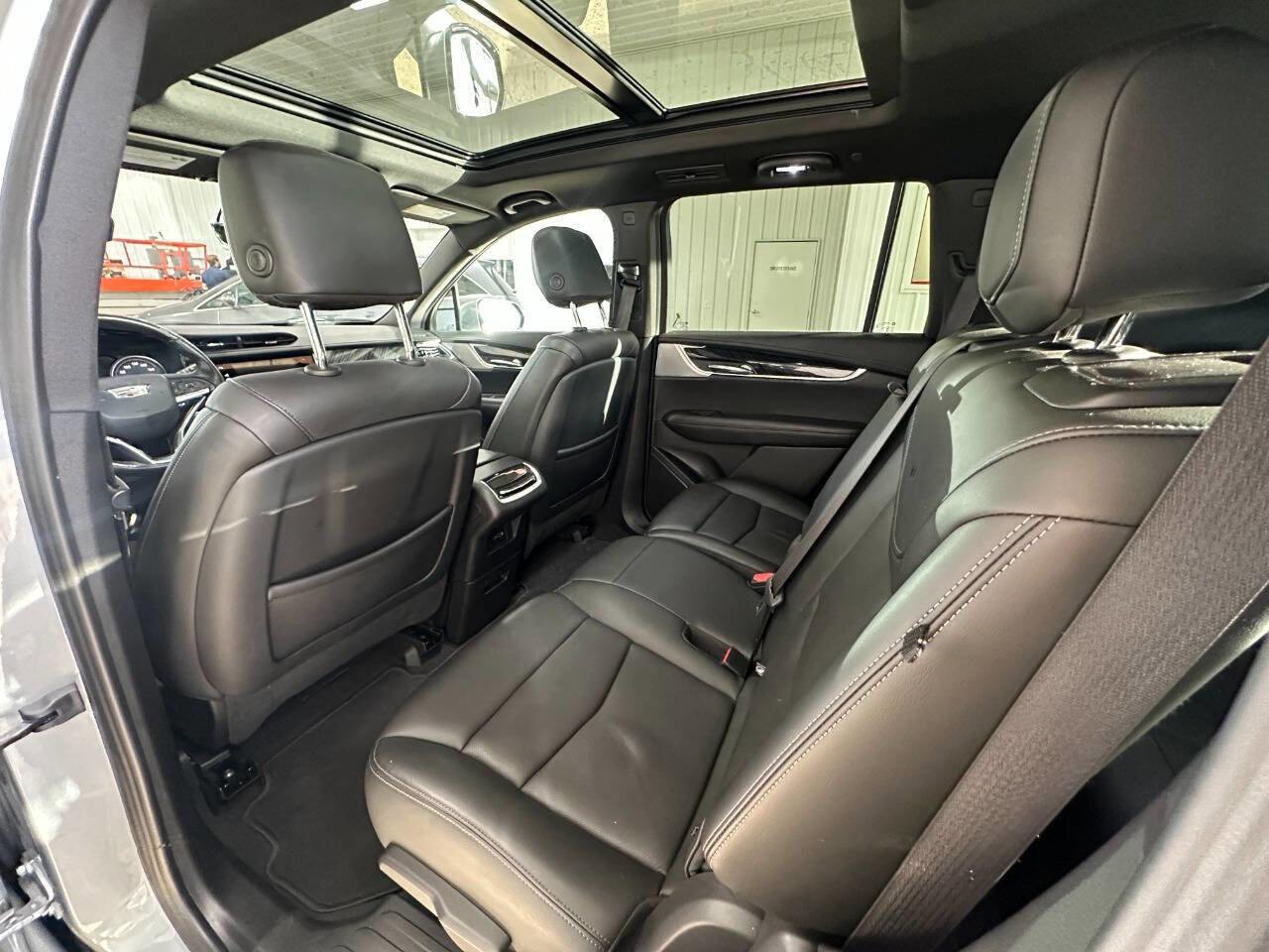 Used 2023 Cadillac XT6 Premium Luxury w/ Technology Package image 47