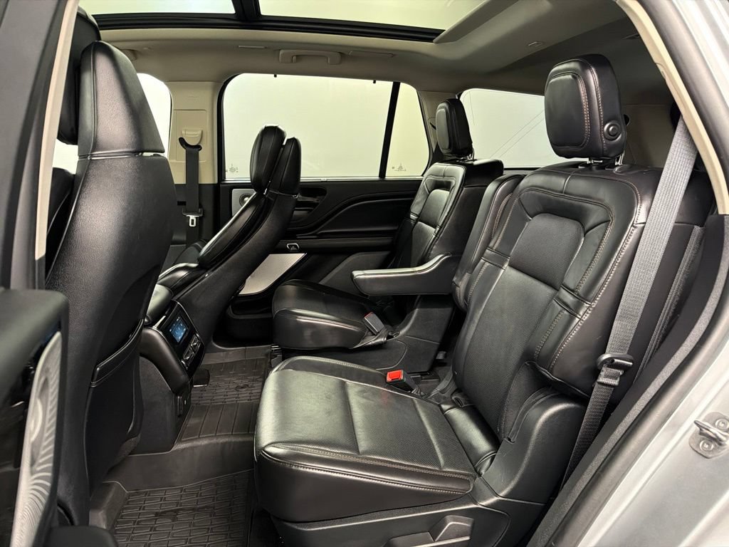 Certified 2020 Lincoln Aviator Reserve w/ Equipment Group 202A AWD/4WD image 36