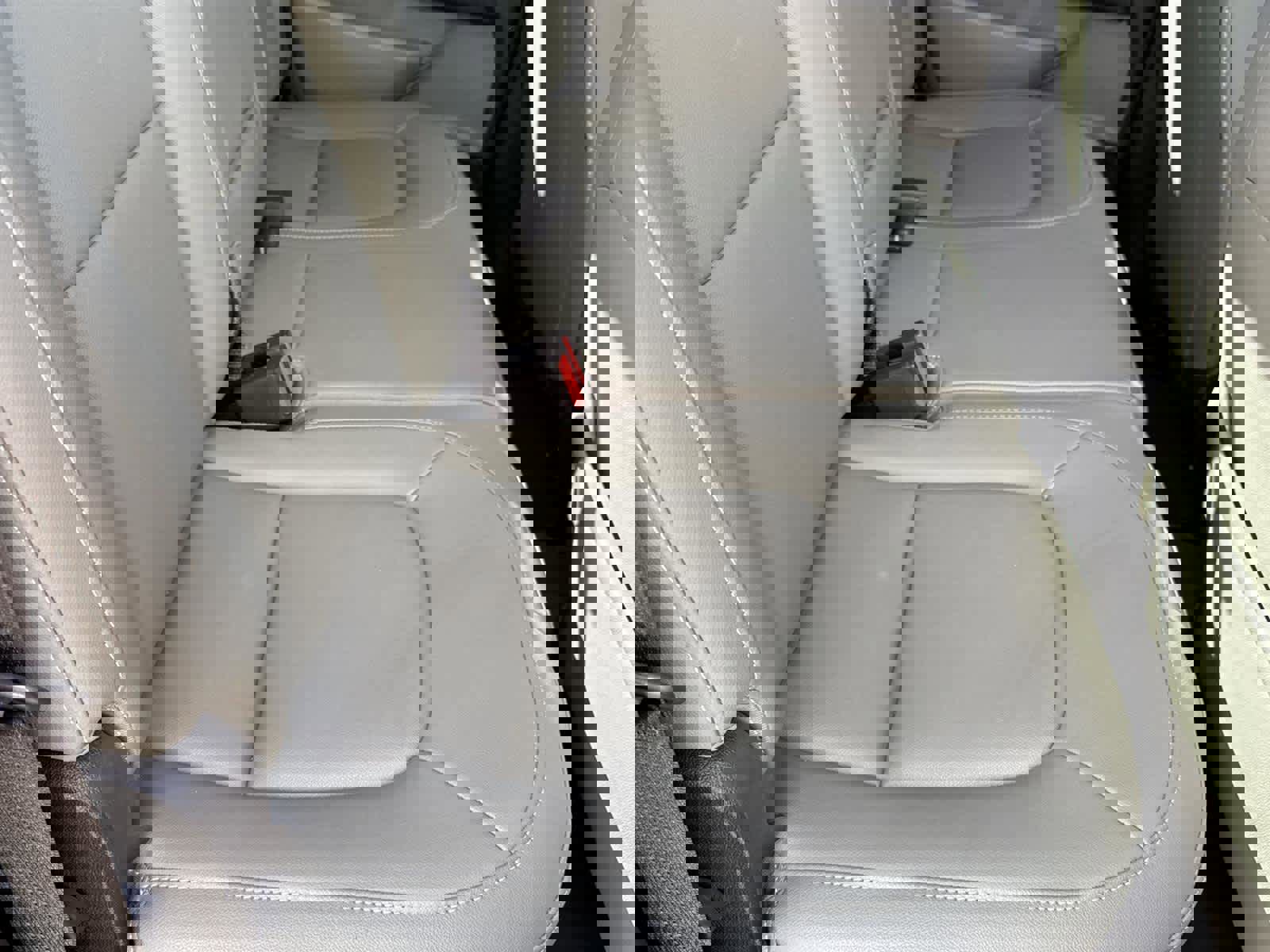 Used 2016 GMC Canyon SLT w/ Driver Alert Package image 16