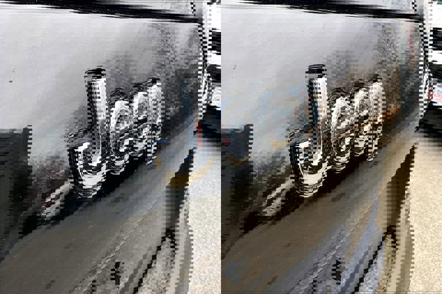 Used 2019 Jeep Cherokee Limited image 30