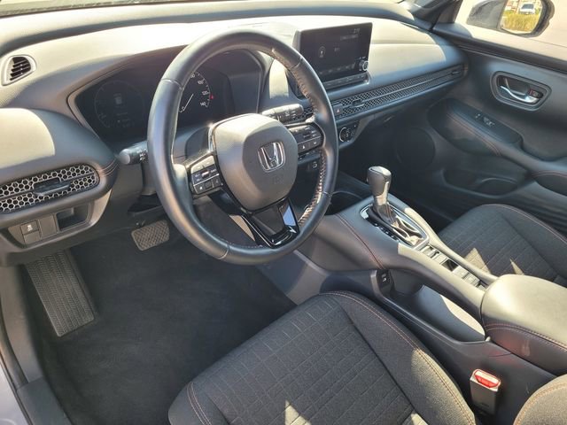 Used 2025 Honda HR-V Sport image 7