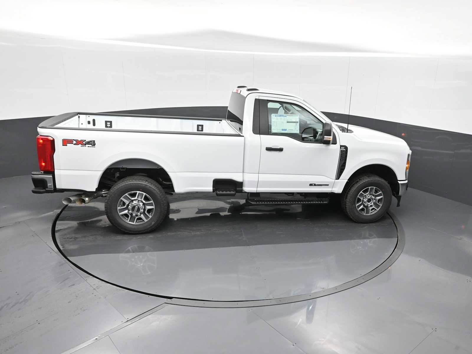 New 2025 Ford F250 XLT image 16