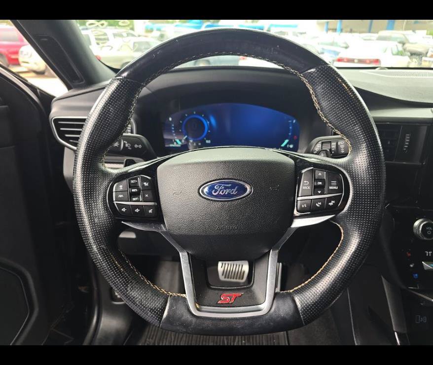 Used 2021 Ford Explorer ST w/ ST Street Pack AWD/4WD image 4