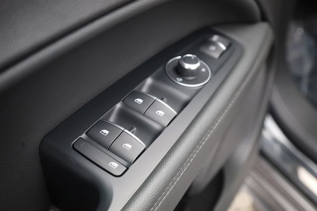 Used 2024 Alfa Romeo Stelvio Ti w/ Active Assist Plus Package image 15