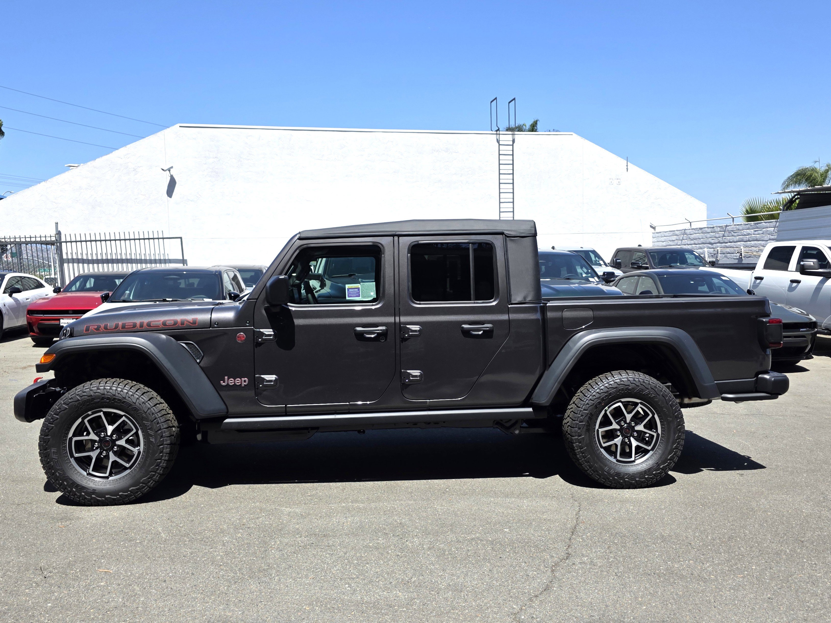 New 2026 Jeep Gladiator Rubicon AWD/4WD image 2