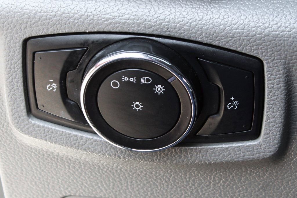 Used 2018 Ford F450 XL w/ Trailer Tow Package image 24