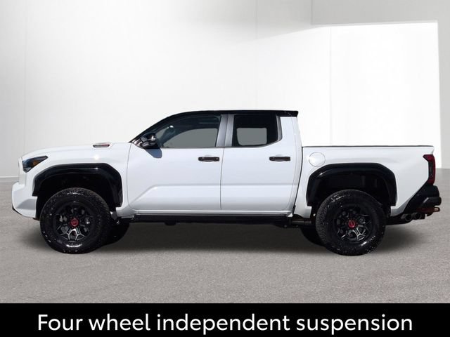Certified 2025 Toyota Tacoma TRD Pro AWD/4WD image 10