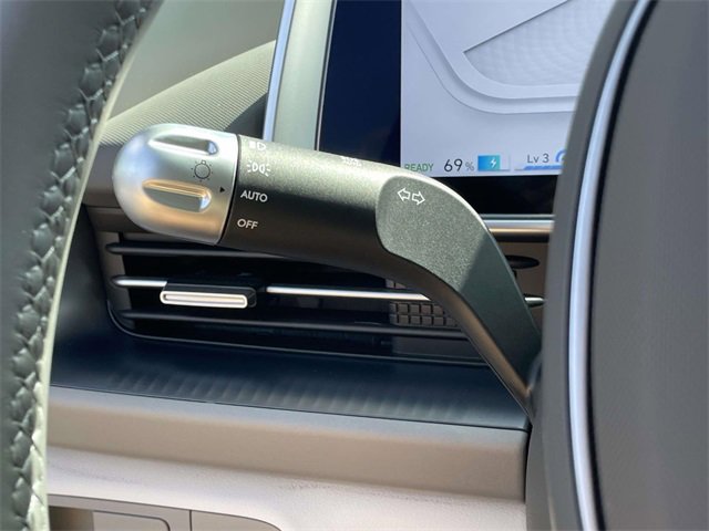 New 2025 Hyundai Ioniq 6 SEL image 17