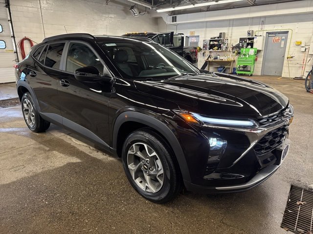 New 2026 Chevrolet Trax LT image 8