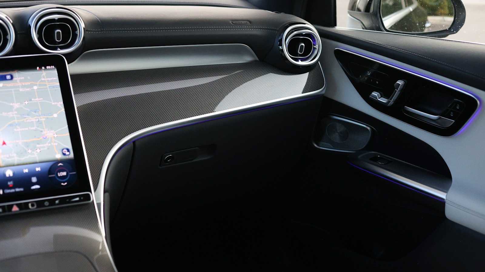 Used 2026 Mercedes-Benz GLC 300 4MATIC image 22