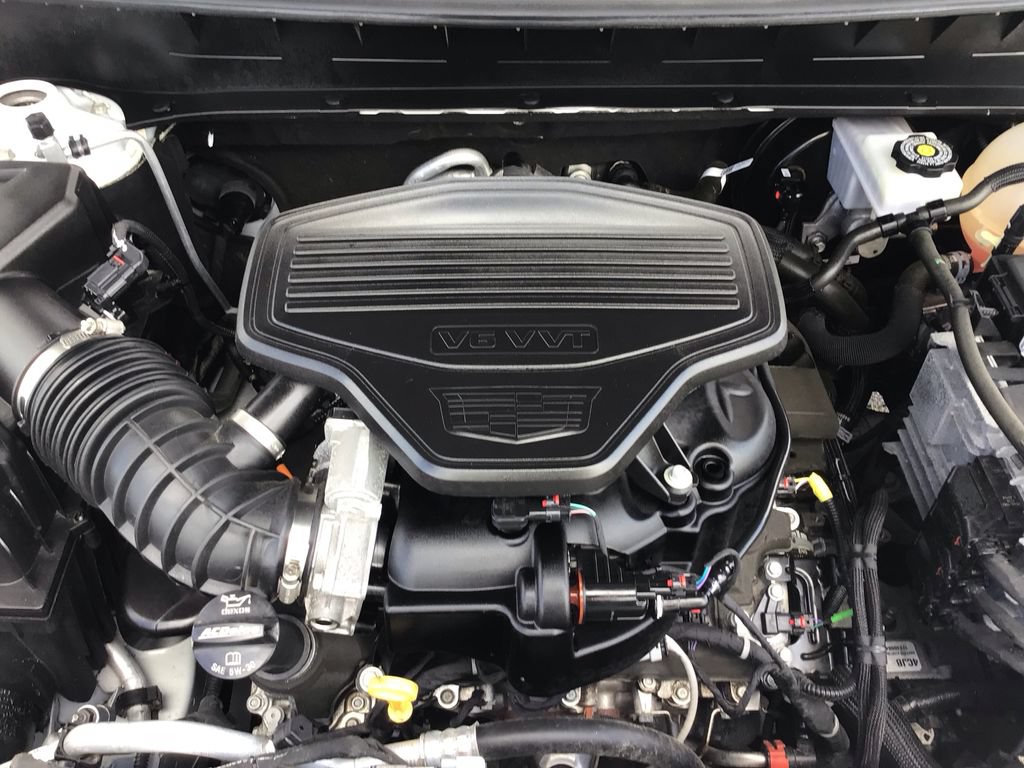 Used 2024 Cadillac XT6 Premium Luxury AWD/4WD image 11