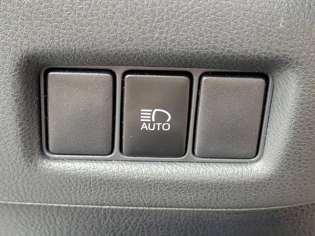 Certified 2021 Toyota C-HR Nightshade FWD image 16
