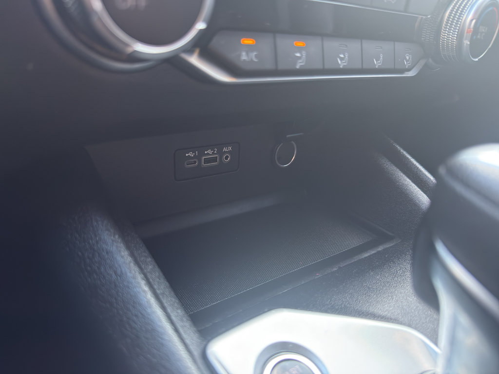 Used 2022 Nissan Altima 2.5 SV AWD/4WD image 18