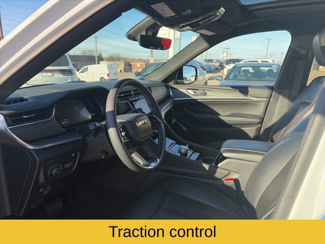 Used 2022 Jeep Grand Cherokee Overland image 17