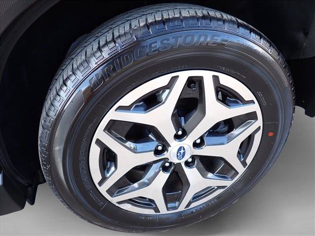 Certified 2023 Subaru Forester Premium AWD/4WD image 7