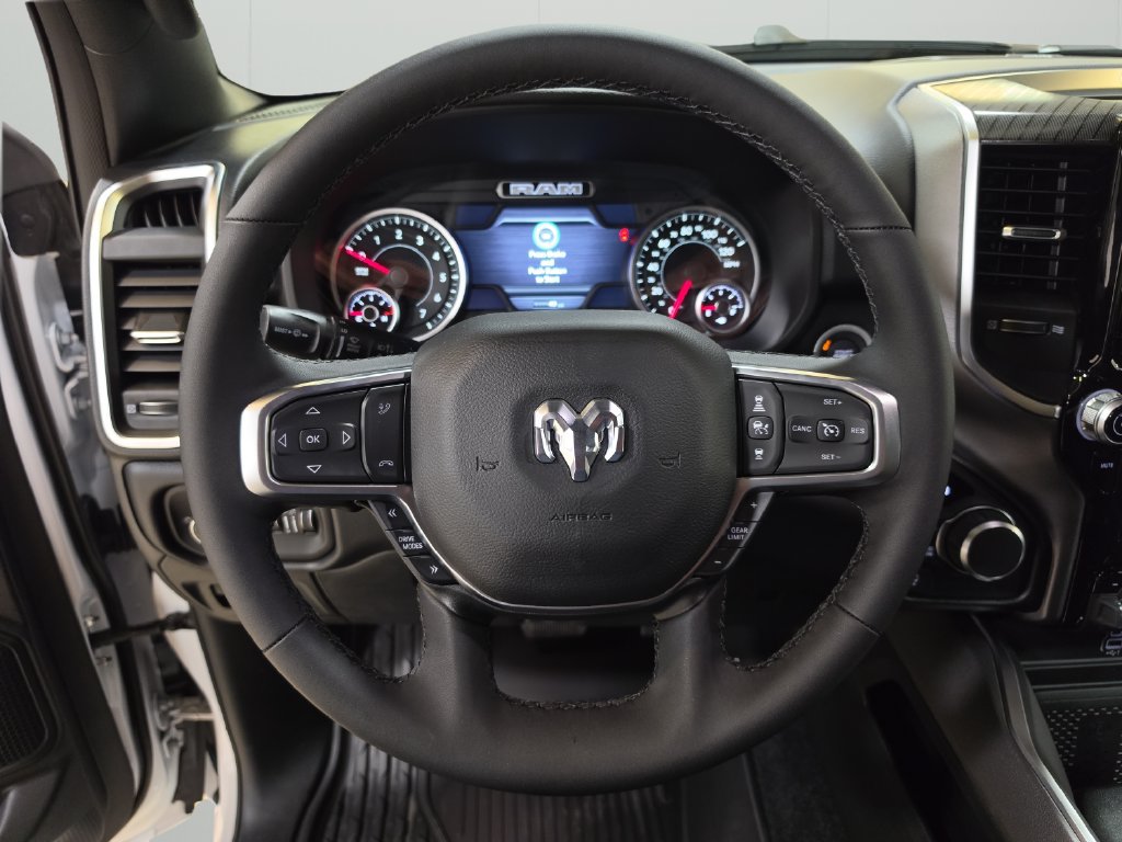 New 2026 RAM 1500 4x4 Crew Cab image 19