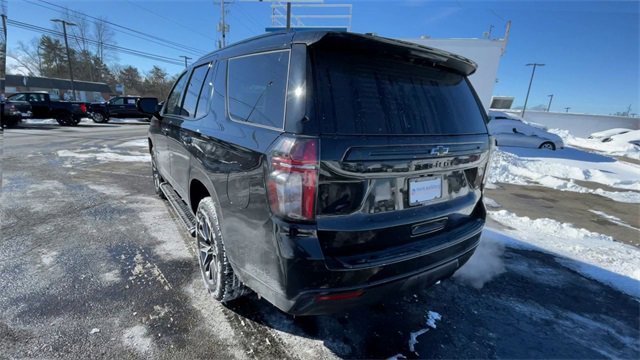 Used 2024 Chevrolet Tahoe Z71 w/ Luxury Package image 8