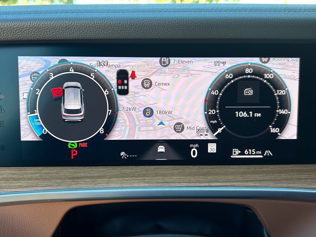 New 2027 Volkswagen Tiguan SEL R-Line AWD/4WD image 25