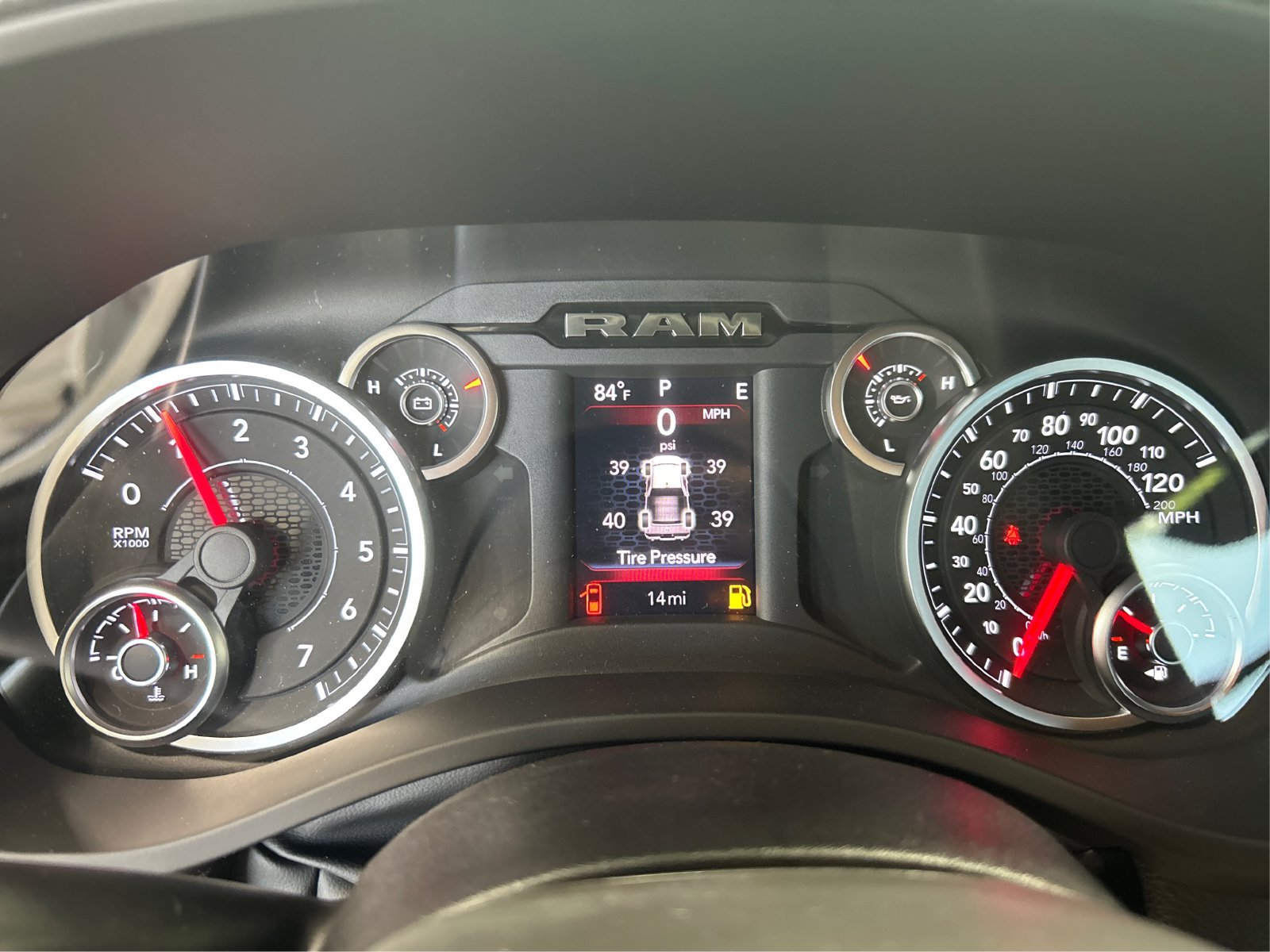 New 2026 RAM 1500 Tradesman AWD/4WD image 15