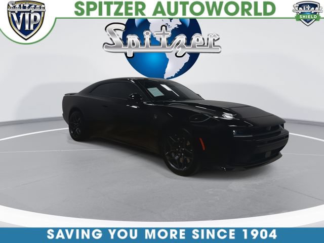 Used 2026 Dodge Charger Scat Pack w/ Blacktop Package AWD/4WD image 2