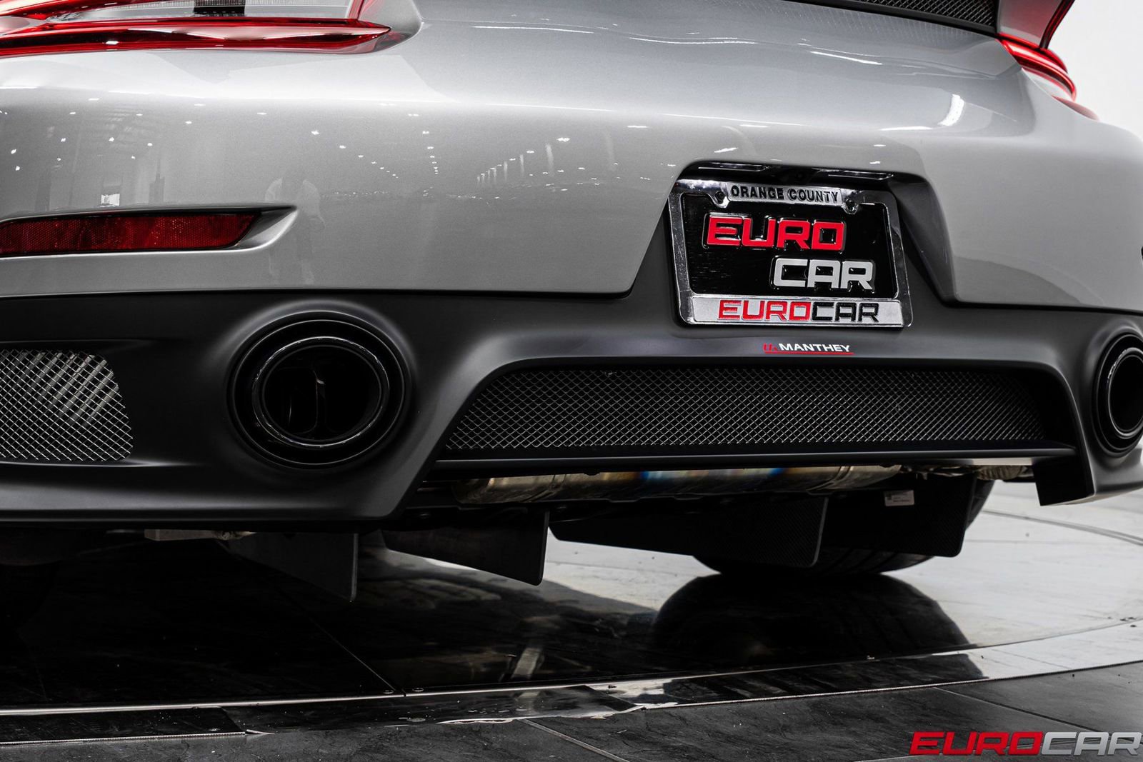 Used 2019 Porsche 911 GT2 RS image 31