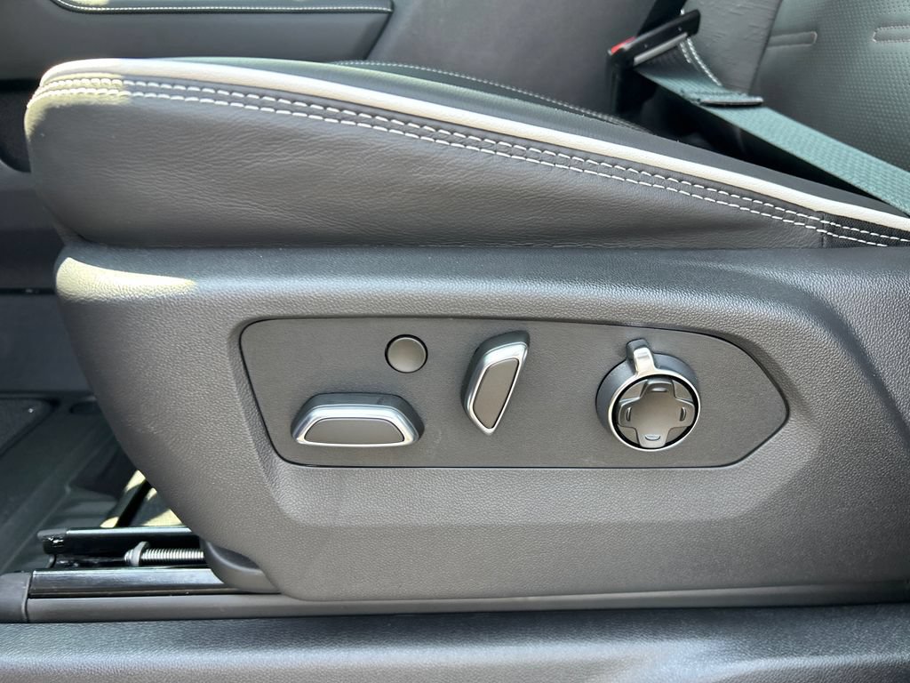 New 2026 GMC Sierra 2500 AT4X AWD/4WD image 18