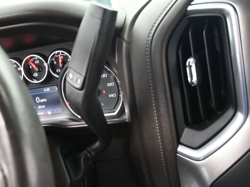 Used 2020 Chevrolet Silverado 1500 RST image 29