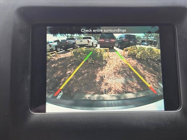 Used 2020 Jeep Cherokee Latitude Plus w/ Cold Weather Group FWD image 11